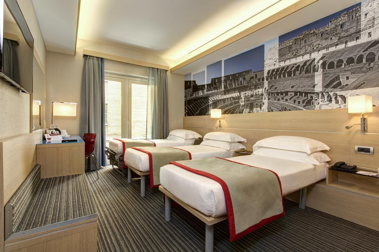 Iq Hotel Roma Bagian luar foto